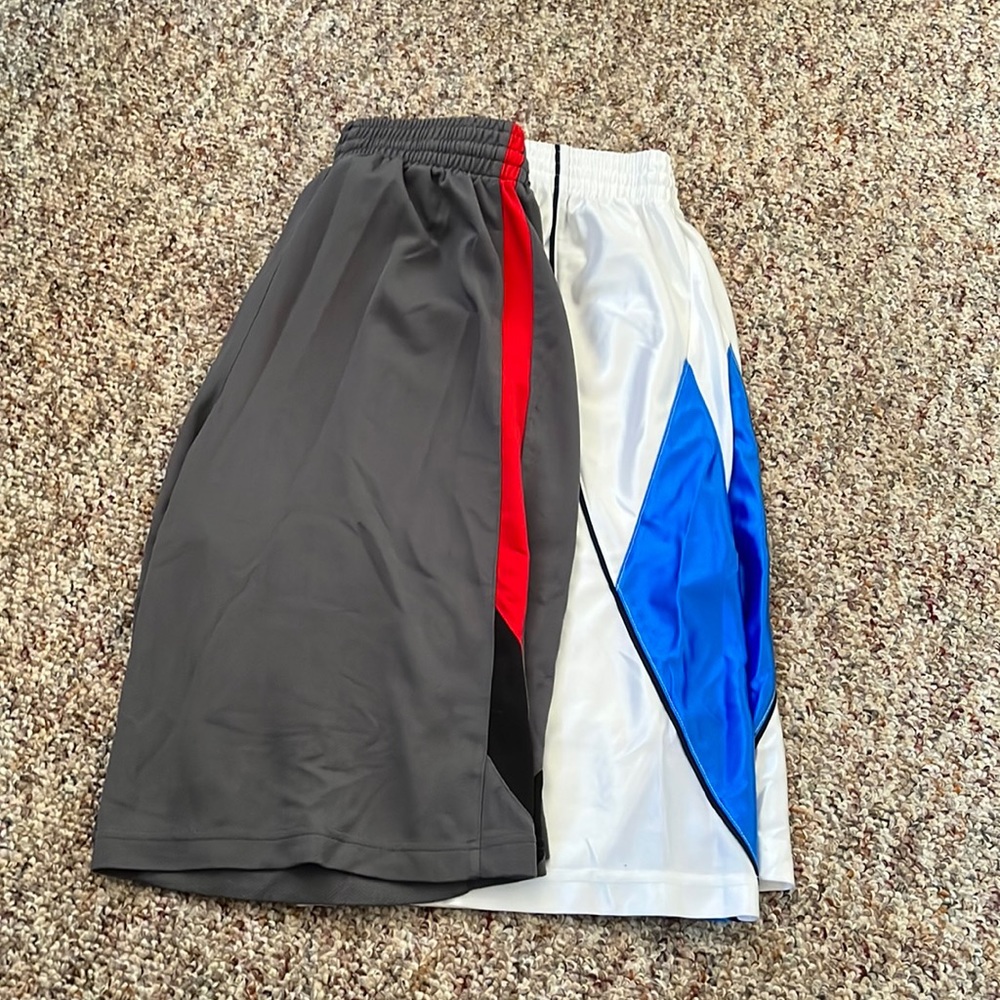 Energy zone men’s shorts